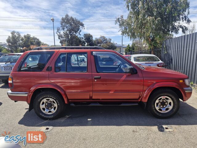 1996 Nissan Pathfinder 4X4 4X4 STI Wagon Automatic