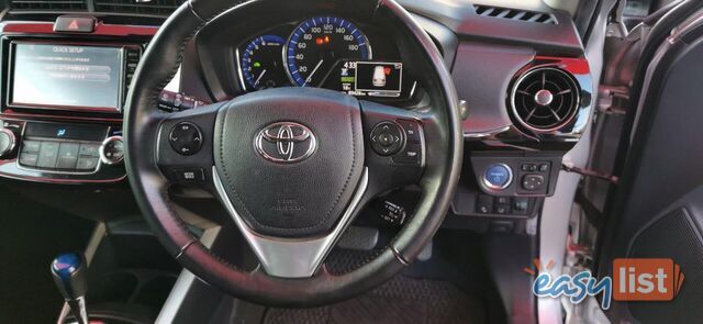 2018 TOYOTA COROLLA FIELDER HYBRID  WAGON