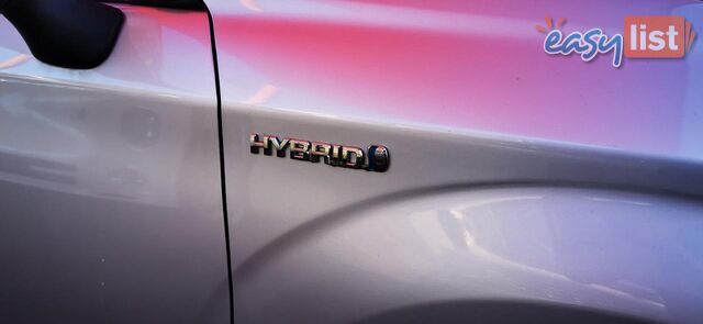 2018 TOYOTA COROLLA FIELDER HYBRID  WAGON