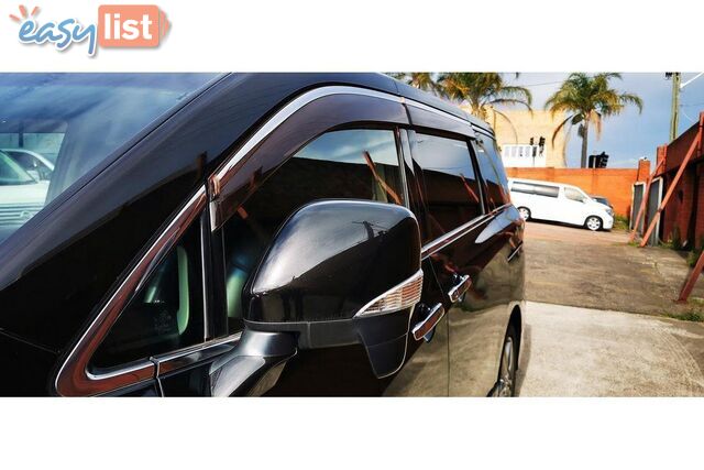 2011 NISSAN ELGRAND   OTHERCAR