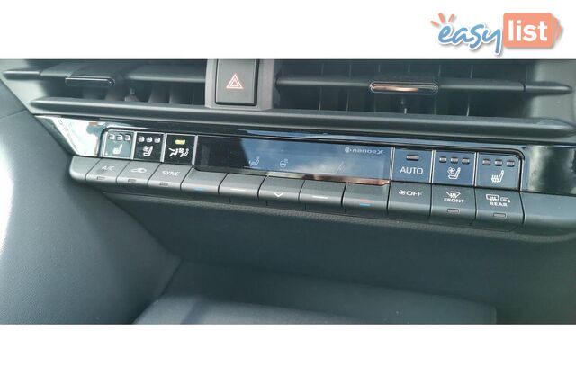 2023 TOYOTA CROWN   SEDAN