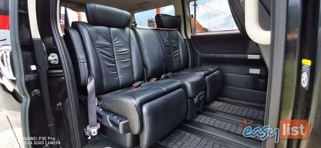 2010 NISSAN ELGRAND RIDER  -