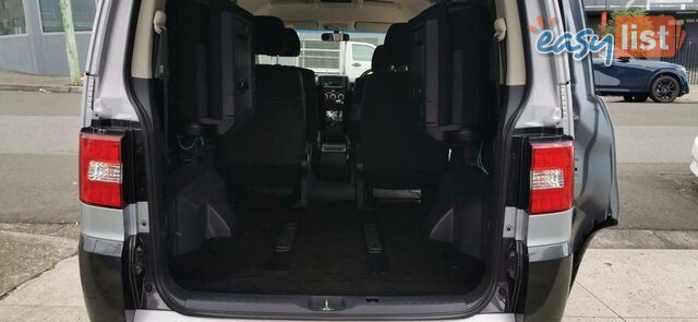 2009 MITSUBISHI DELICA D:5  -