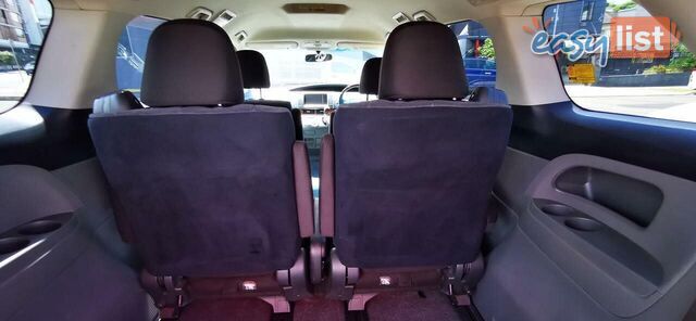 2011 TOYOTA ESTIMA AERAS  COMMERCIAL