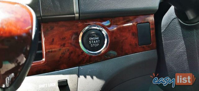 2011 TOYOTA ESTIMA AERAS  COMMERCIAL