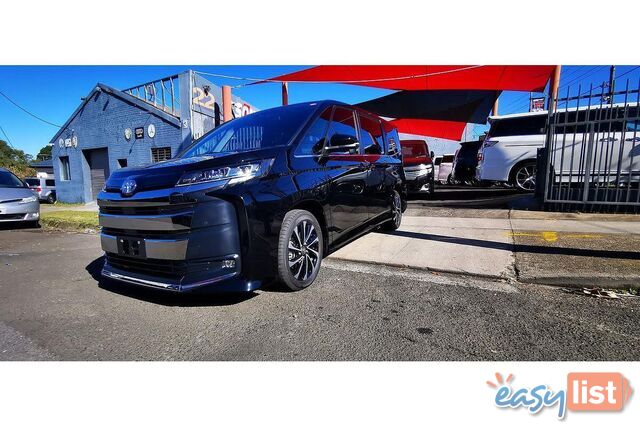 2025 TOYOTA VOXY   OTHERCAR