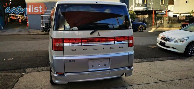 2008 MITSUBISHI DELICA D:5 ROADEST  -