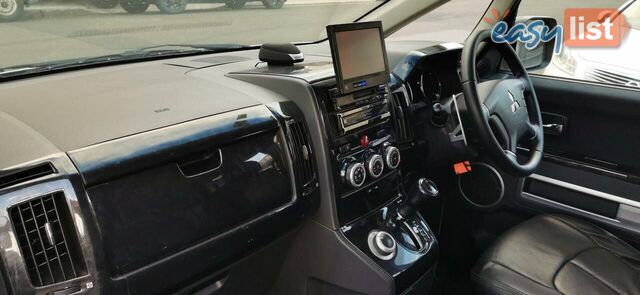 2008 MITSUBISHI DELICA D:5 ROADEST  -