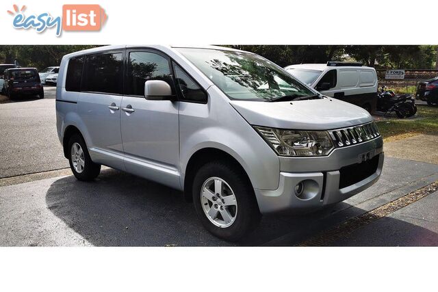 2009 MITSUBISHI DELICA   OTHERCAR