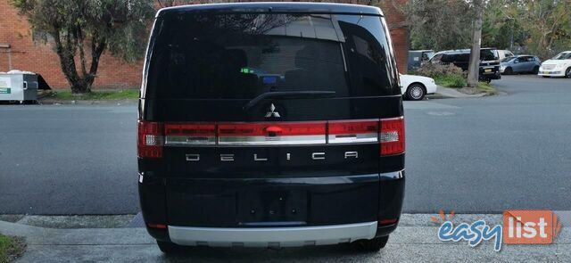 2011 MITSUBISHI DELICA D:5  -