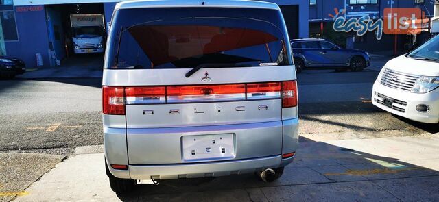 2009 MITSUBISHI DELICA D:5  COMMERCIAL