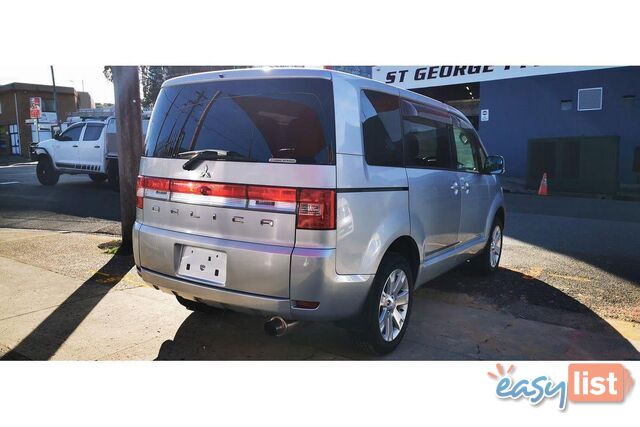 2009 MITSUBISHI DELICA   OTHERCAR