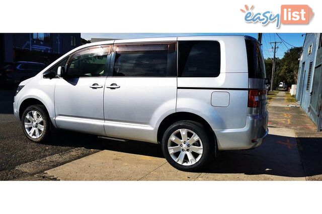 2009 MITSUBISHI DELICA   OTHERCAR