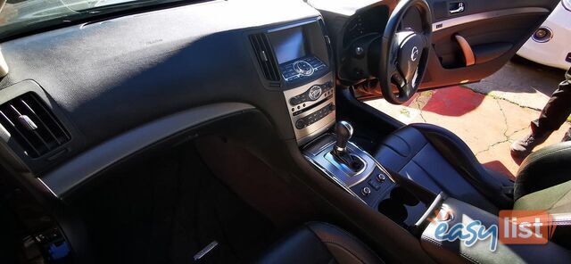 2011 NISSAN SKYLINE 370GT  COUPE