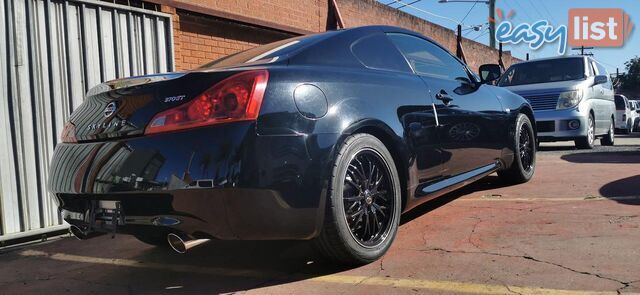 2011 NISSAN SKYLINE 370GT  COUPE