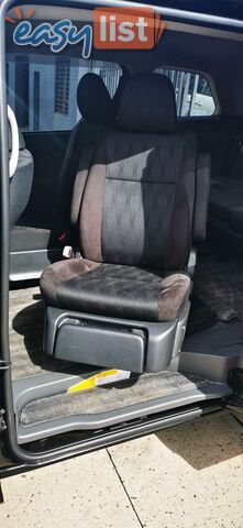 2012 TOYOTA ESTIMA AERAS  COMMERCIAL