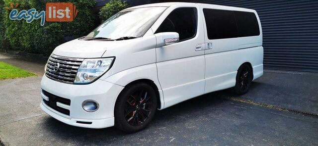 2005 NISSAN ELGRAND HIGHWAY STAR  -