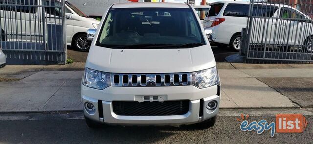 2008 MITSUBISHI DELICA D:5  -