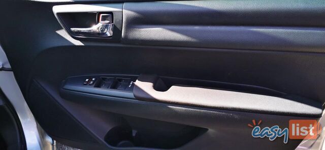 2017 TOYOTA COROLLA FIELDER  WAGON