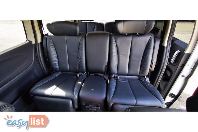 2010 NISSAN ELGRAND   OTHERCAR