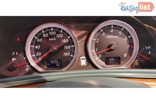 2010 NISSAN ELGRAND   OTHERCAR