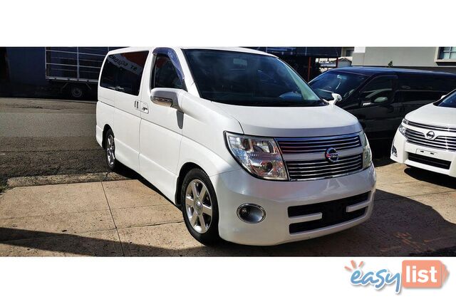 2010 NISSAN ELGRAND   OTHERCAR