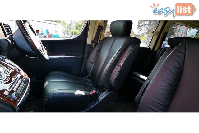 2010 NISSAN ELGRAND   OTHERCAR