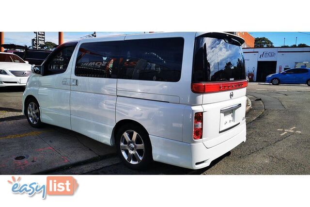 2010 NISSAN ELGRAND   OTHERCAR