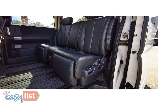 2010 NISSAN ELGRAND   OTHERCAR