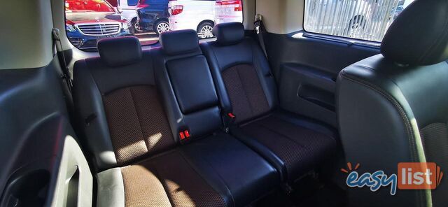 2010 NISSAN ELGRAND HIGHWAY STAR  COMMERCIAL