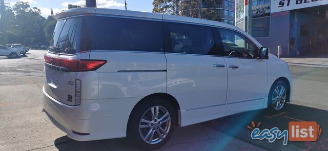 2010 NISSAN ELGRAND HIGHWAY STAR  COMMERCIAL