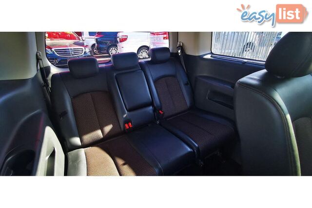 2010 NISSAN ELGRAND   OTHERCAR