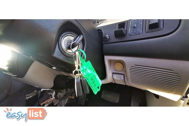 2002 MITSUBISHI DELICA   OTHERCAR