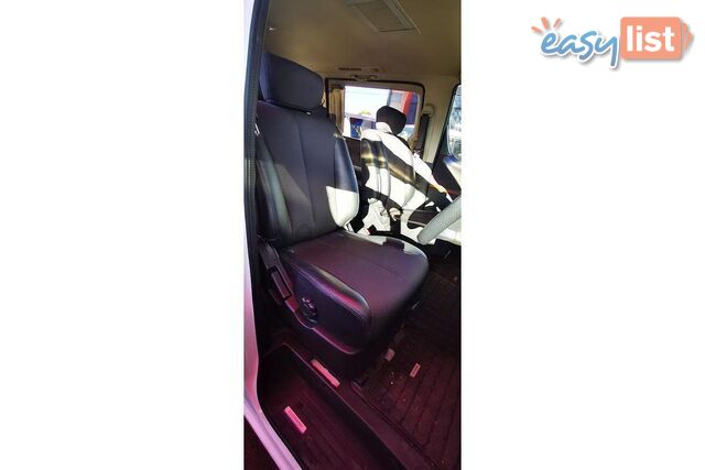 2005 NISSAN ELGRAND   OTHERCAR