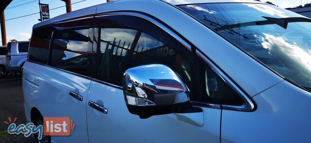 2010 NISSAN ELGRAND HIGHWAY STAR  COMMERCIAL