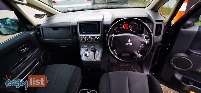 2007 MITSUBISHI DELICA D:5  COMMERCIAL