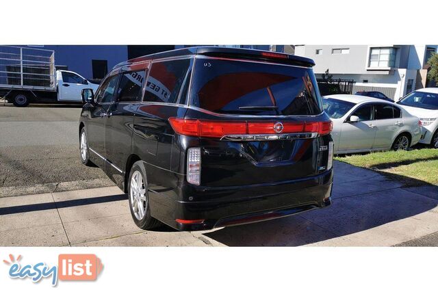 2010 NISSAN ELGRAND   OTHERCAR