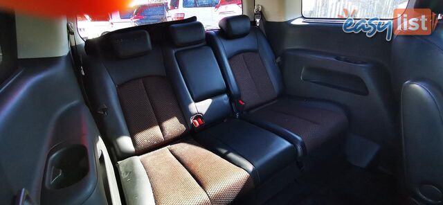 2010 NISSAN ELGRAND HIGHWAY STAR  COMMERCIAL