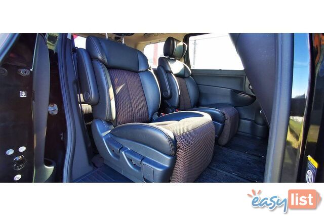 2010 NISSAN ELGRAND   OTHERCAR