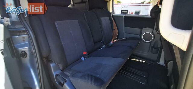 2010 MITSUBISHI DELICA D:5  -