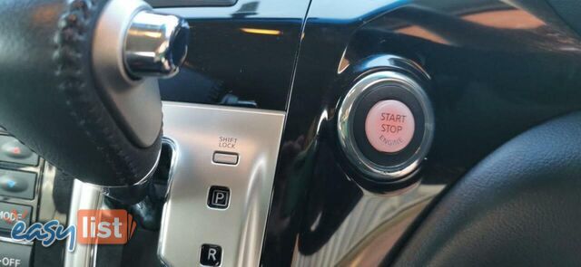 2010 NISSAN ELGRAND HIGHWAY STAR  COMMERCIAL