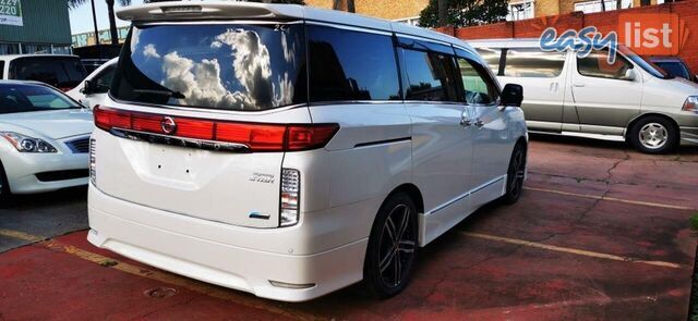 2010 NISSAN ELGRAND HIGHWAY STAR  COMMERCIAL