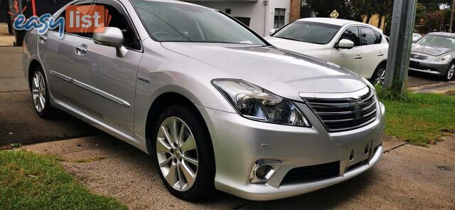 2010 TOYOTA CROWN HYBRID  -