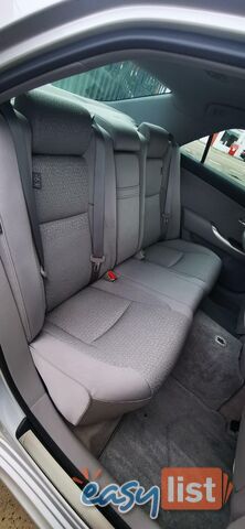 2010 TOYOTA CROWN HYBRID  -