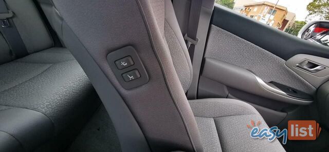 2010 TOYOTA CROWN HYBRID  -