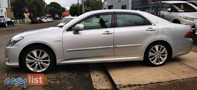 2010 TOYOTA CROWN HYBRID  -