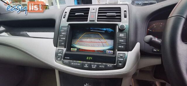 2010 TOYOTA CROWN HYBRID  -