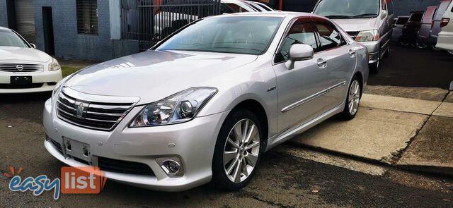 2010 TOYOTA CROWN HYBRID  -