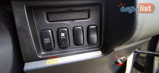 2007 MITSUBISHI DELICA D:5  COMMERCIAL