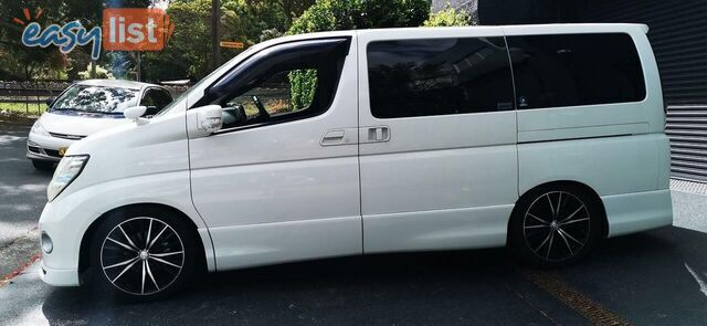 2009 NISSAN ELGRAND HIGHWAY STAR  -